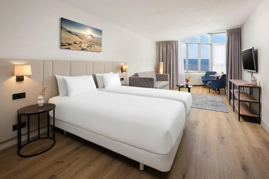 DOUBLE SUPERIOR WITH VIEWS Room, NH Zandvoort, Amsterdam