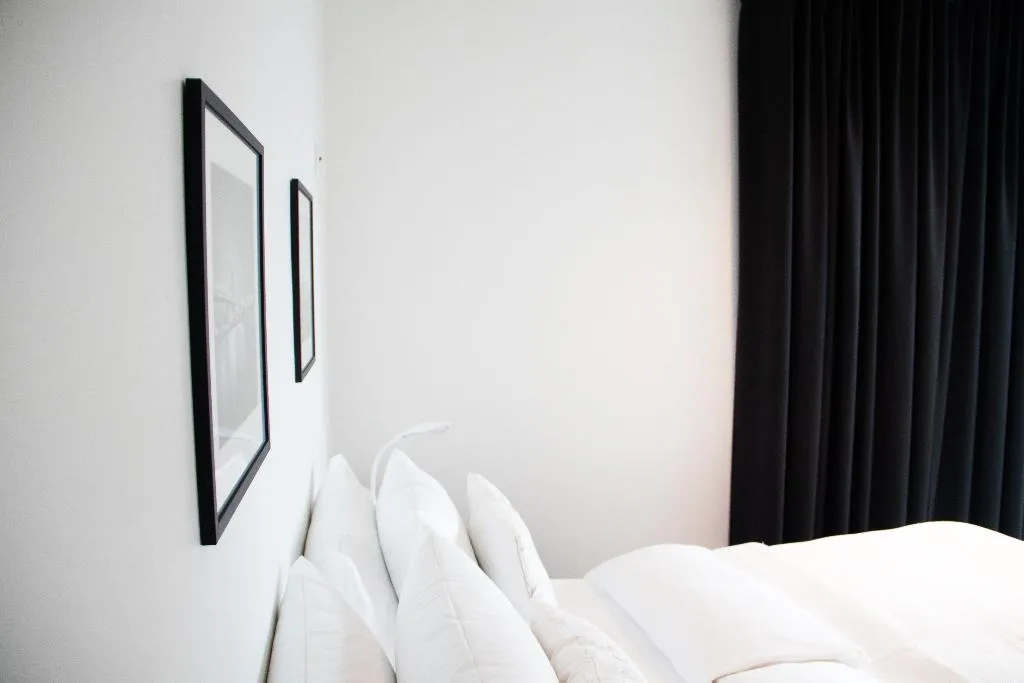 JUNIOR SUITE STANDARD Room, Black Pearl Luxury Apartments, Reykjavik