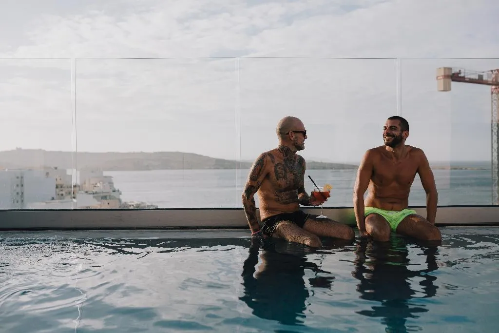Pool, ibis Styles ST Pauls Bay Malta, Malta