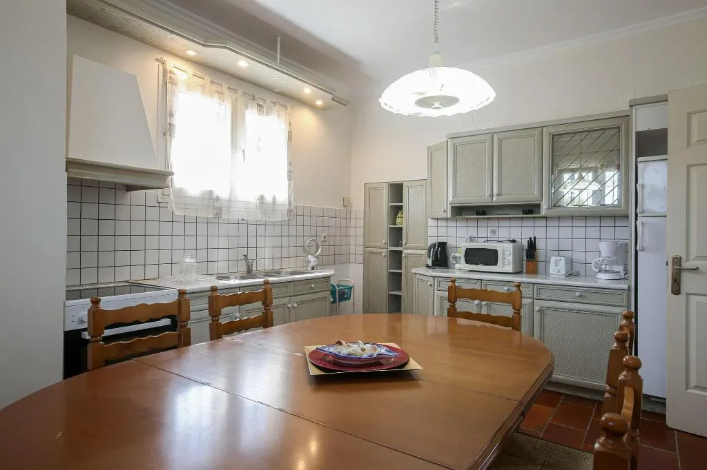 Room, S C Kosmos Beach Resort, Corfu