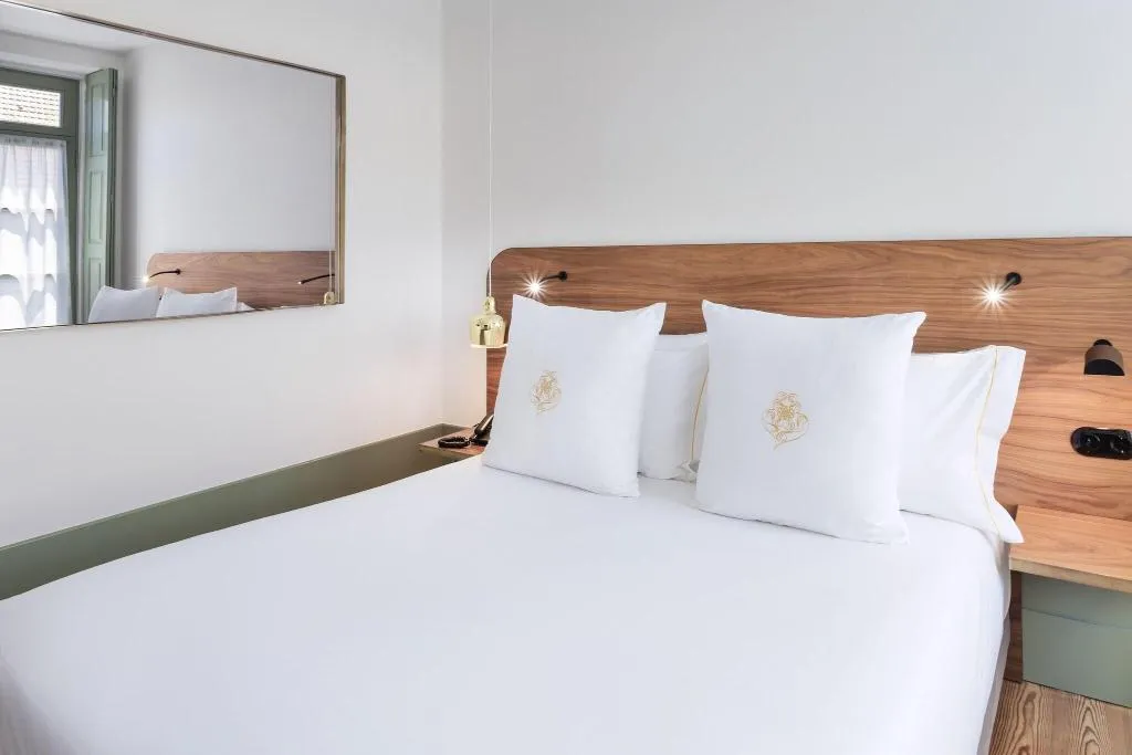Room, One Shot Aliados Goldsmith, Porto