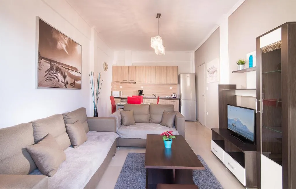 APARTMENT CAPACITY 5 Room, Michalis Apartments, Thessaloniki