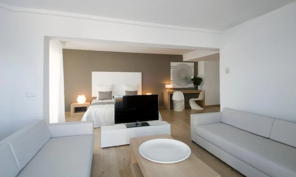 JUNIOR SUITE SIDE SEA VIEW Room, Playa Esperanza Suites, Majorca