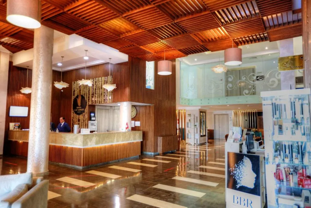 Lobby, Lac Leman, Tunisia