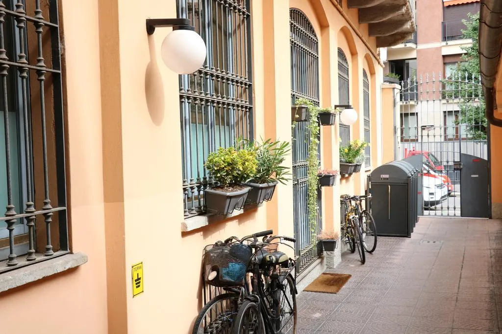 General view, Guest House Minas, Milan