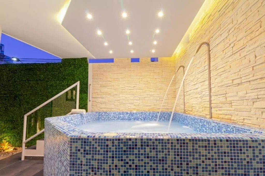 Sports and Entertainment, Seven Boutique Apartments Cancún, Cancun Area