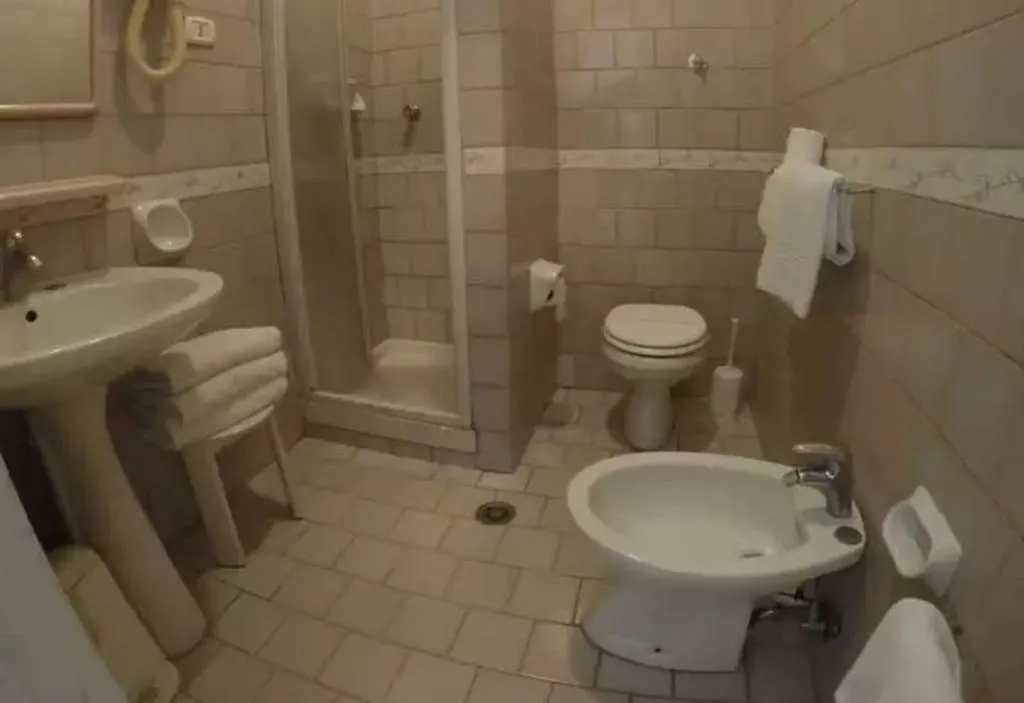 SINGLE SUPERIOR Room, Borbone Di Napoli, Naples