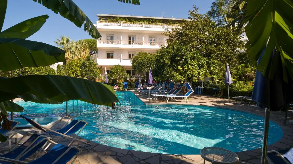 Pool, Hotel Alpha, Naples