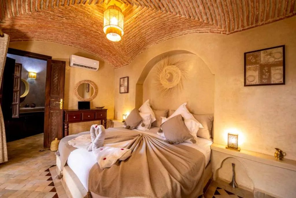 TRIPLE THREE BEDROOMS WITH AIR CONDITIONING Room, Riad 7 Saints, Marrakech