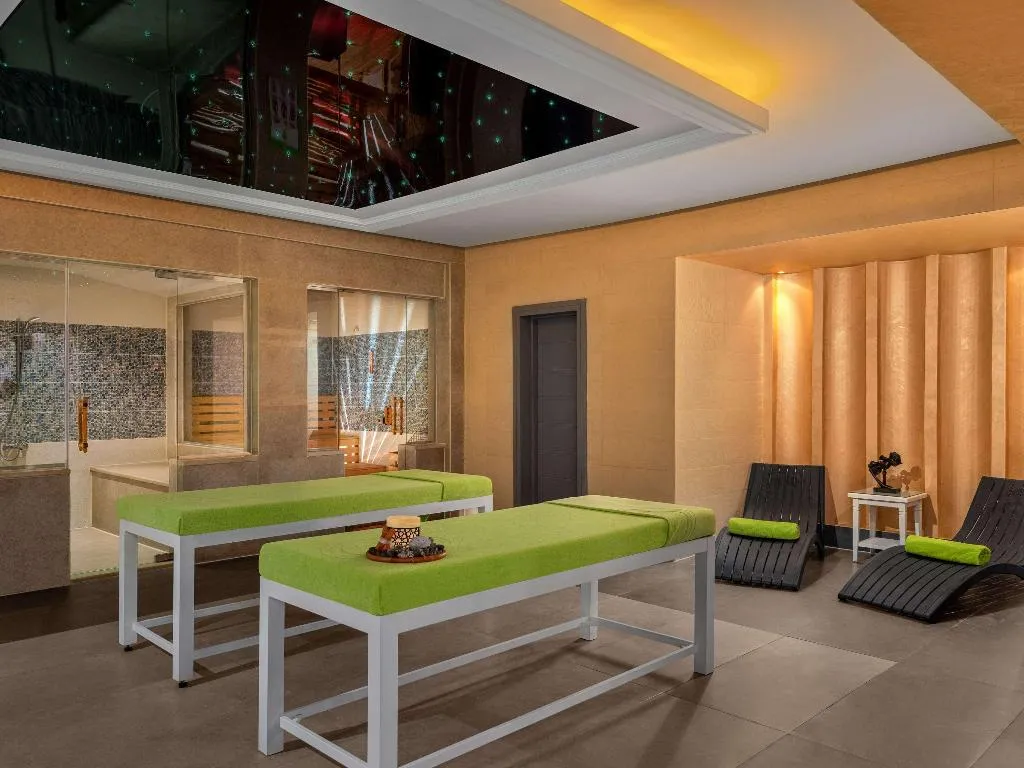 Sports and Entertainment, Mövenpick Waterpark Resort & Spa Soma Bay, Red Sea Riviera