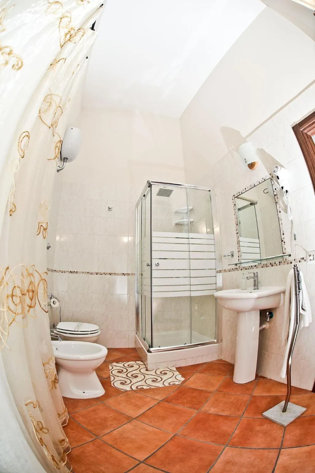 Room, Residence Confalone, Naples