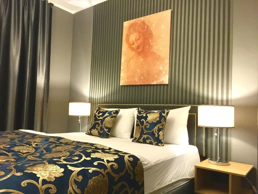Room, Davinci, Prague