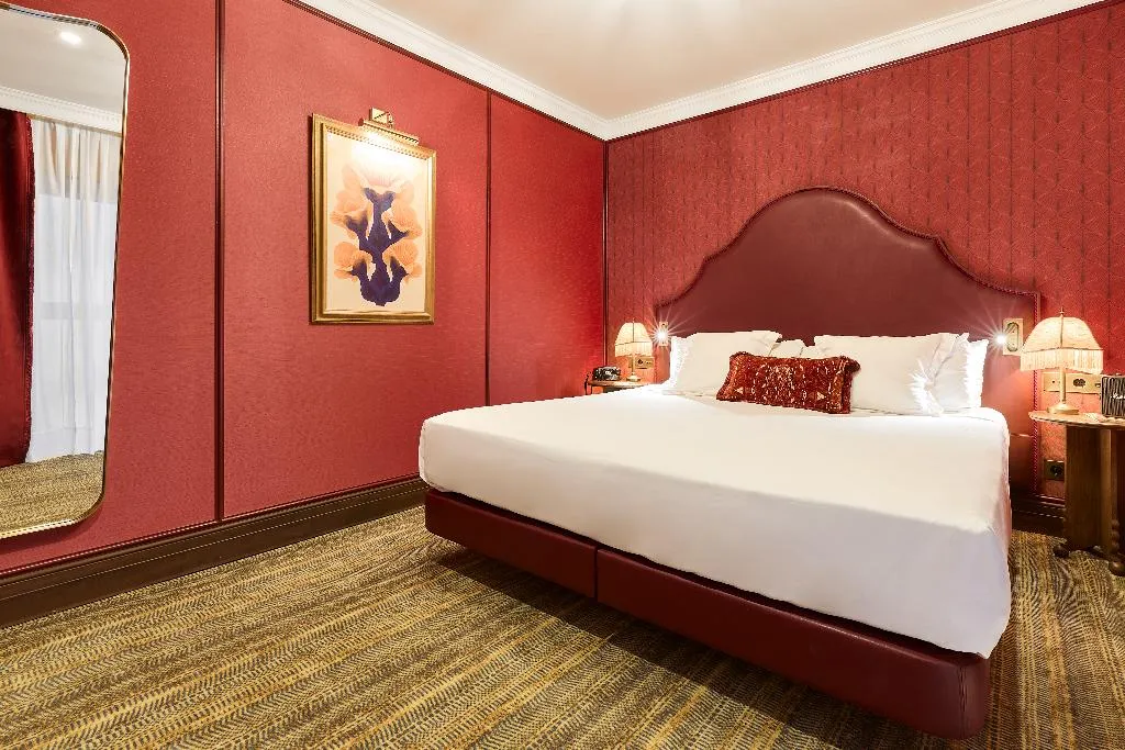 Double or Twin SUPERIOR Room, España Ocean Drive Newly Renovated, Barcelona