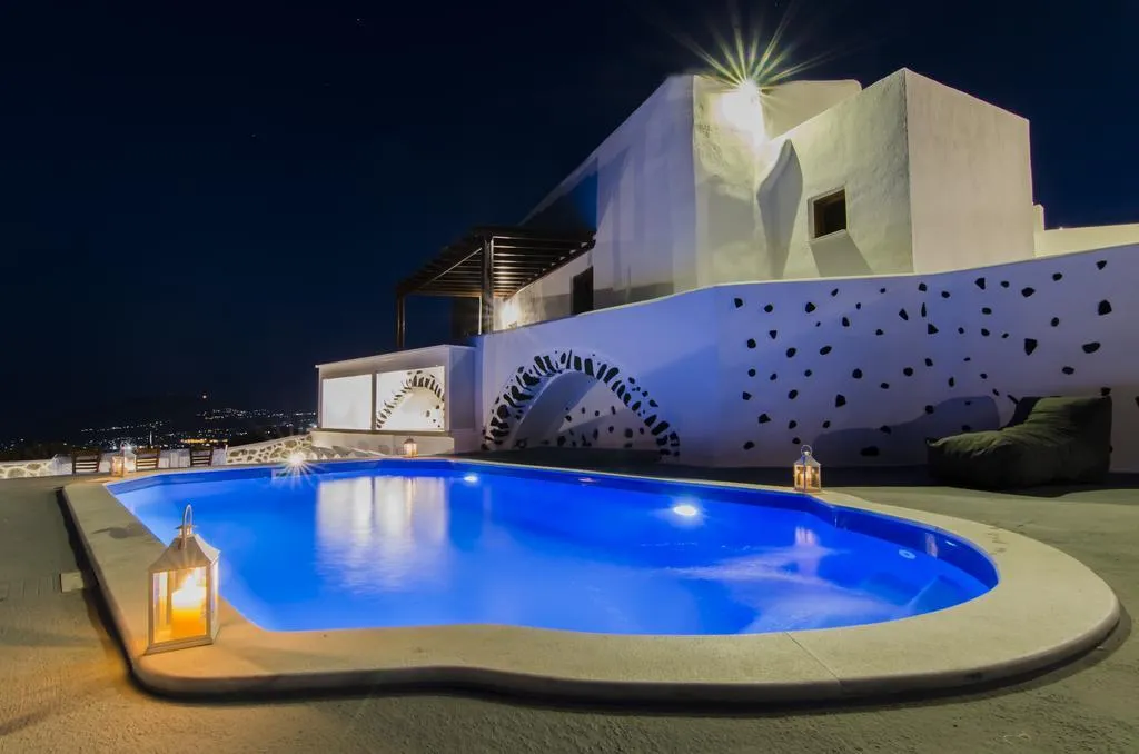 Pool, Belle etoile Villas, Santorini