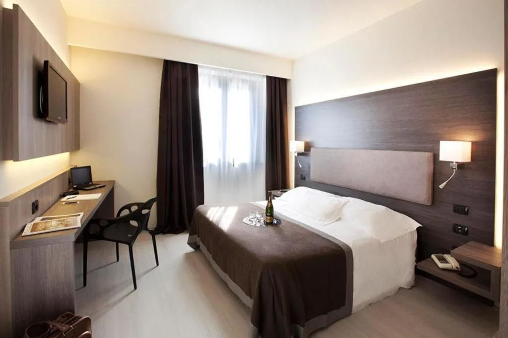 TRIPLE SUPERIOR Room, Hotel Giardino, Milan
