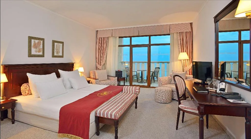 DOUBLE SEA VIEW KING BED Room, Melia Grand Hermitage, Varna