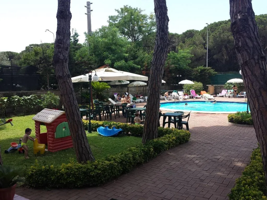 Sports and Entertainment, Thairè Hotel, Naples