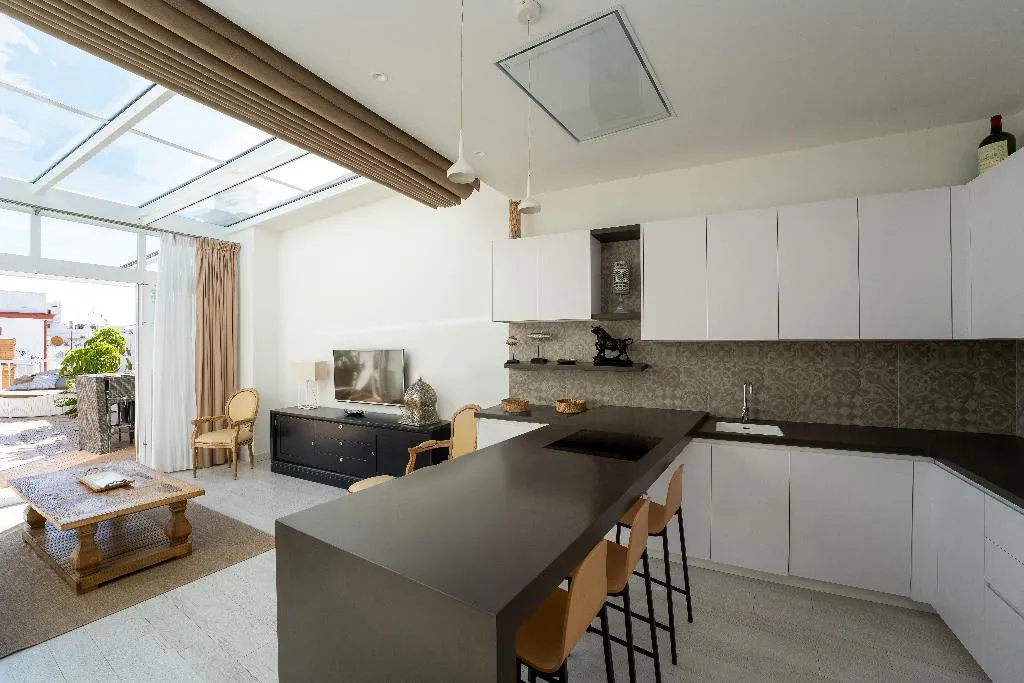 APARTMENT TWO BEDROOMS TWO BATHROOMS Room, El Armador Casa Palacio, Costa De La Luz