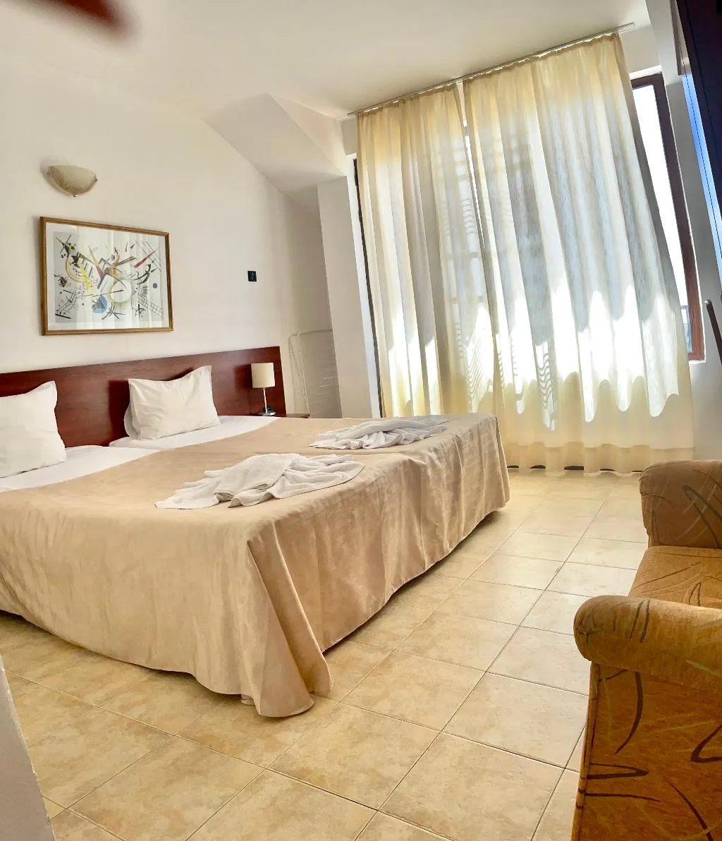 DOUBLE SINGLE USE STANDARD Room, Yalta Complex, Bourgas