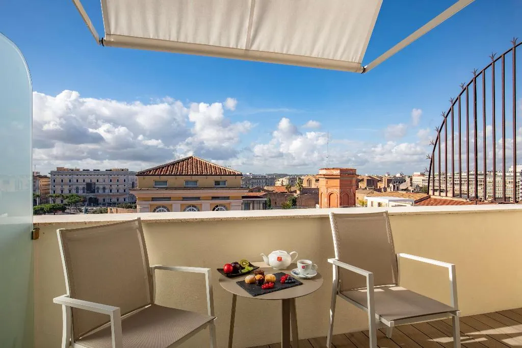 Room, The Independent Hotel, Rome