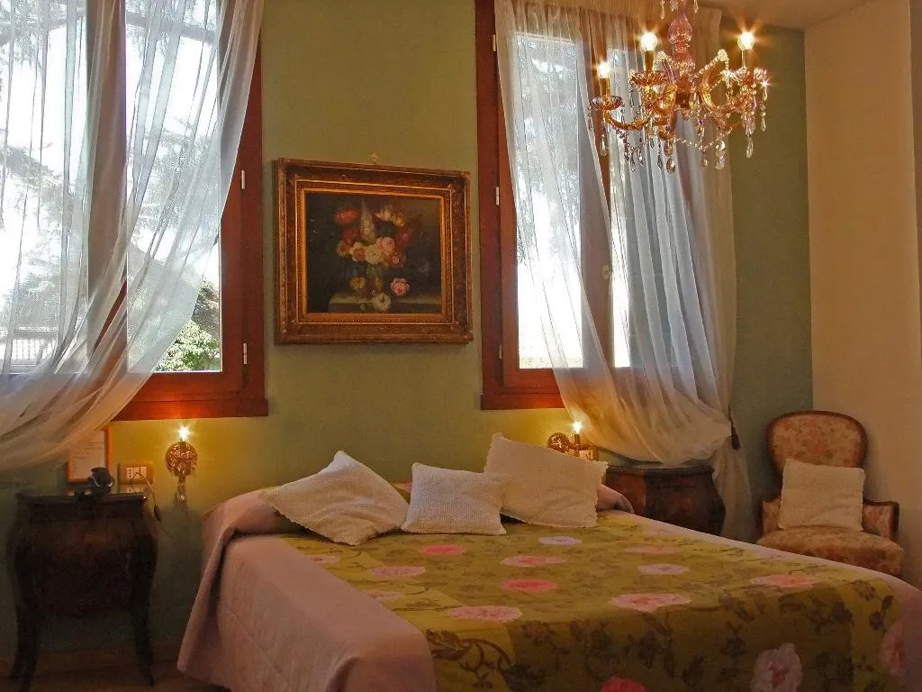 TRIPLE STANDARD Room, Relais Alcova del Doge, Venice