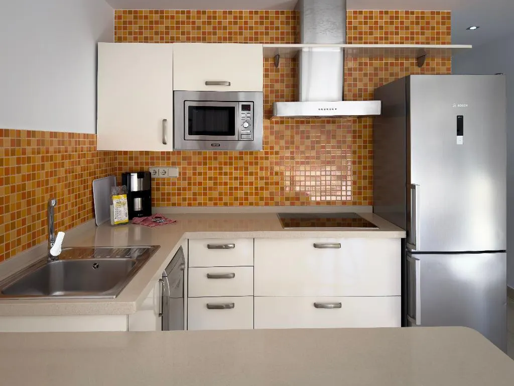 APARTMENT WITH JACUZZI Room, Holiday Club Sol Amadores, Gran Canaria