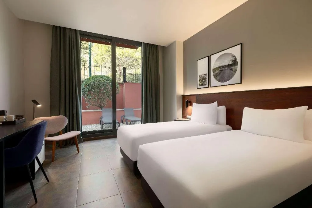 TWIN WITH TERRACE Room, Dolce By Wyndham Barcelona Resort, Barcelona
