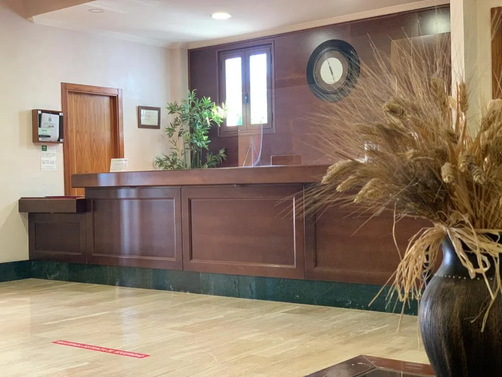 Lobby, Los Dolmenes, Andalucia