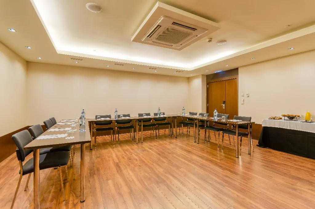 Conferences, Turim Av Liberdade Hotel, Lisbon