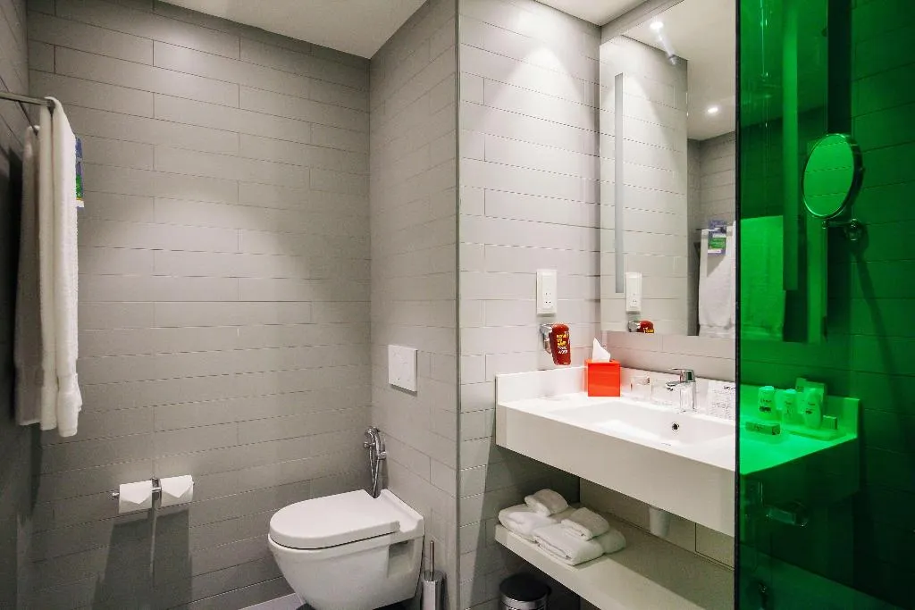 Room, Park Inn by Radisson Dubai Motor City, Dubai