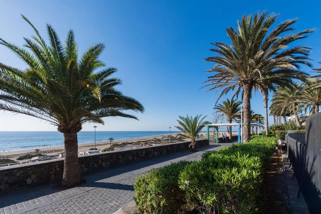 General view, El Paseo, Gran Canaria