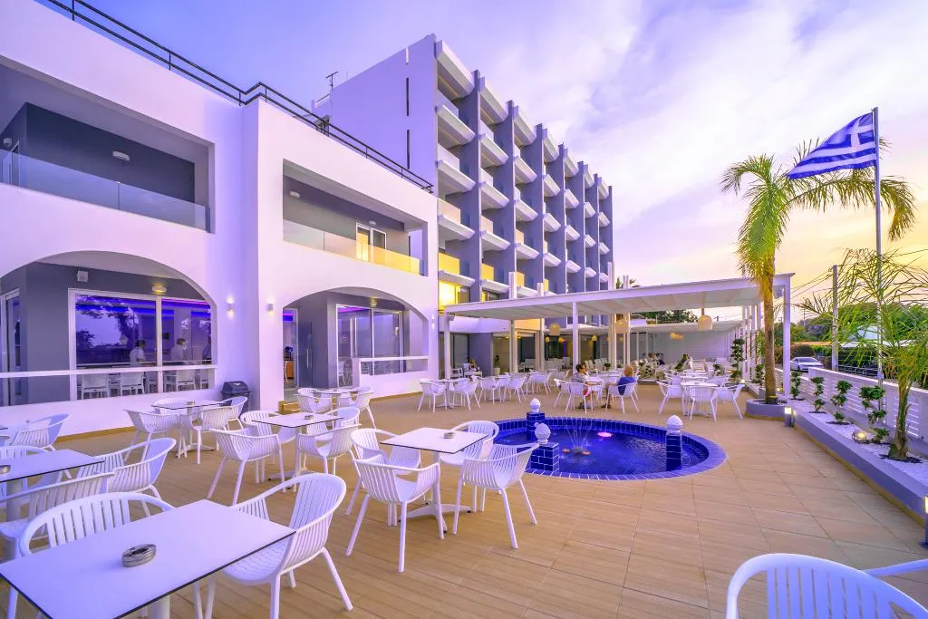 Bar, Oceanis Park Hotel, Rhodes