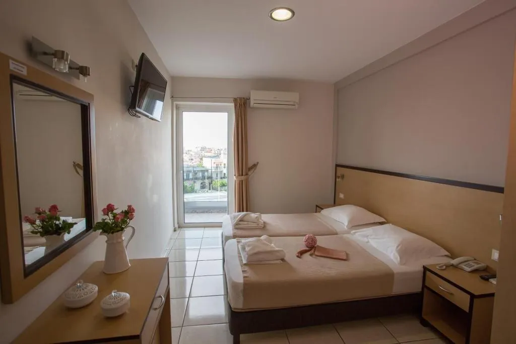 Room, Theofilos City Hotel, Crete