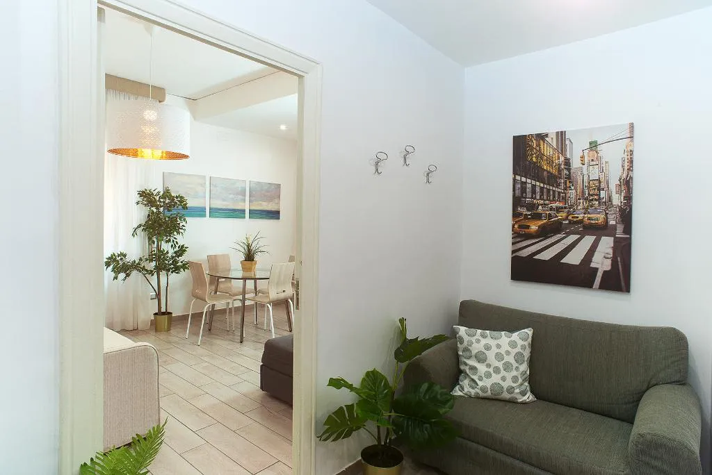 APARTMENT CAPACITY 4 Room, Residenza Flegrea, Naples