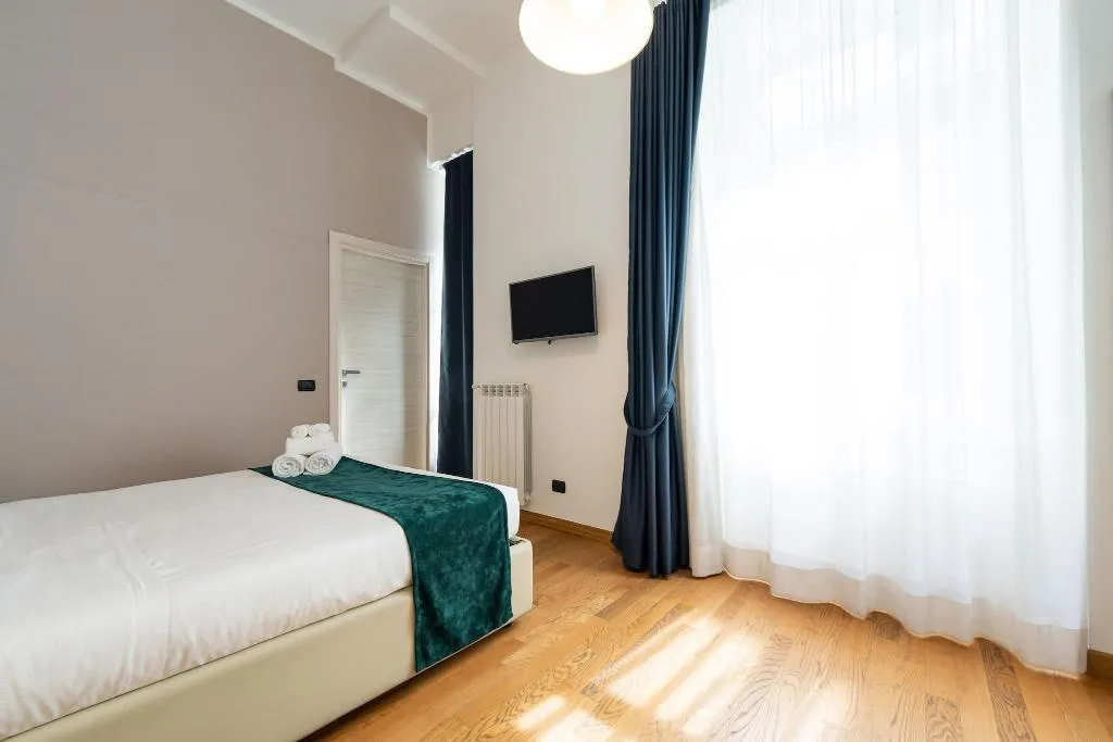 Room, Duomo Hermes Relais, Naples