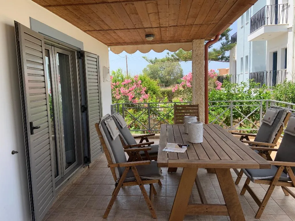 VILLA CAPACITY 4 Room, Evdokia Suites, Crete