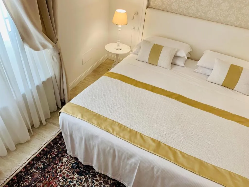DOUBLE DELUXE Room, Palazzo del Poeta - Dimora Contemporanea, Palermo