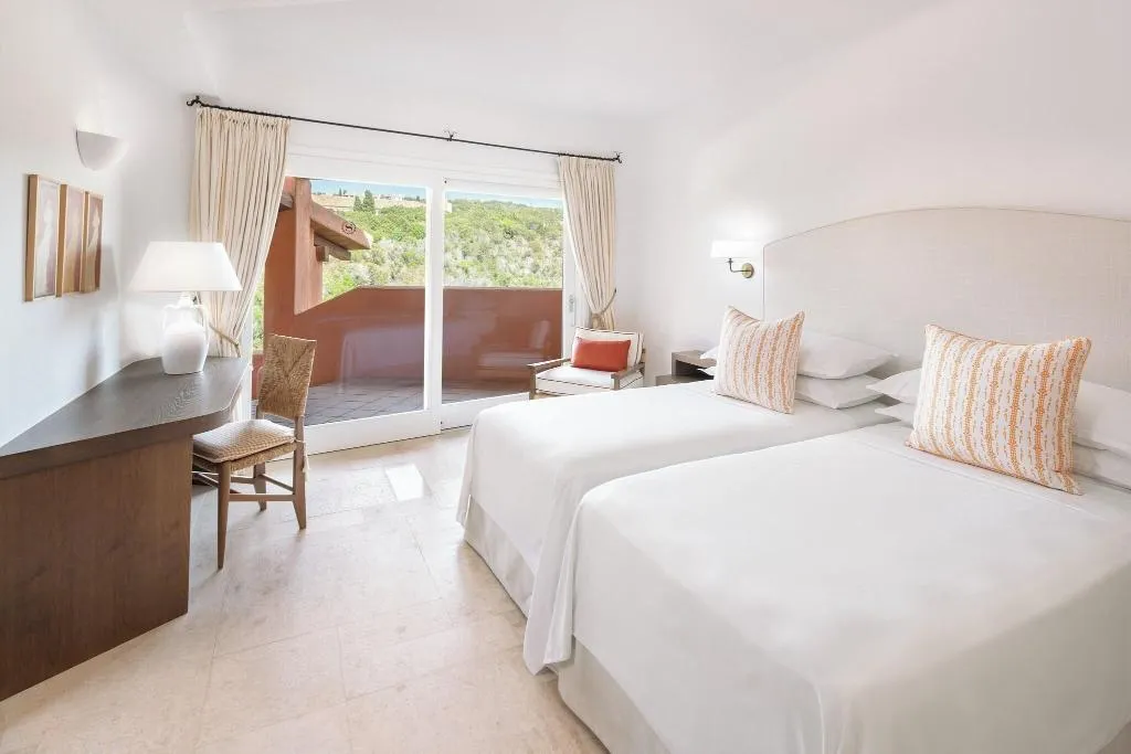 SUITE Presidential WITH VIEWS Room, Cervo, Olbia