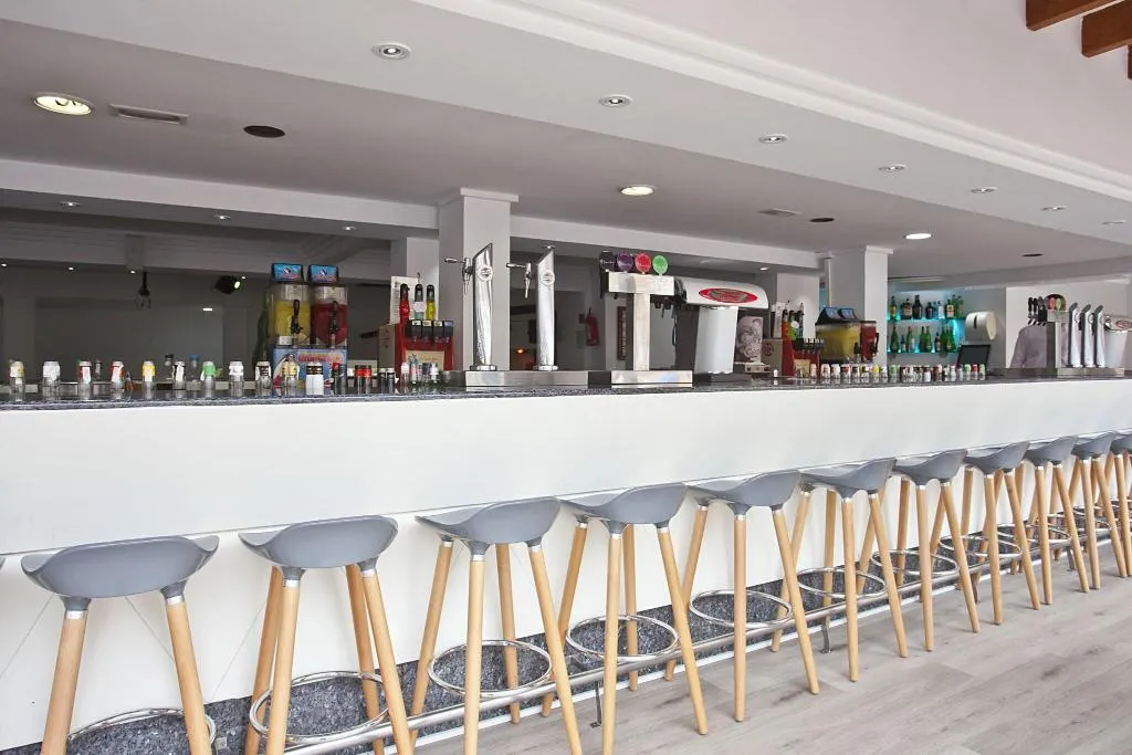 Bar, HYB Eurocalas, Majorca