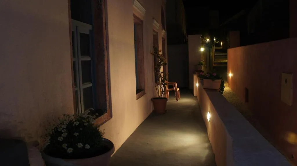 General view, Marcos Rooms, Santorini