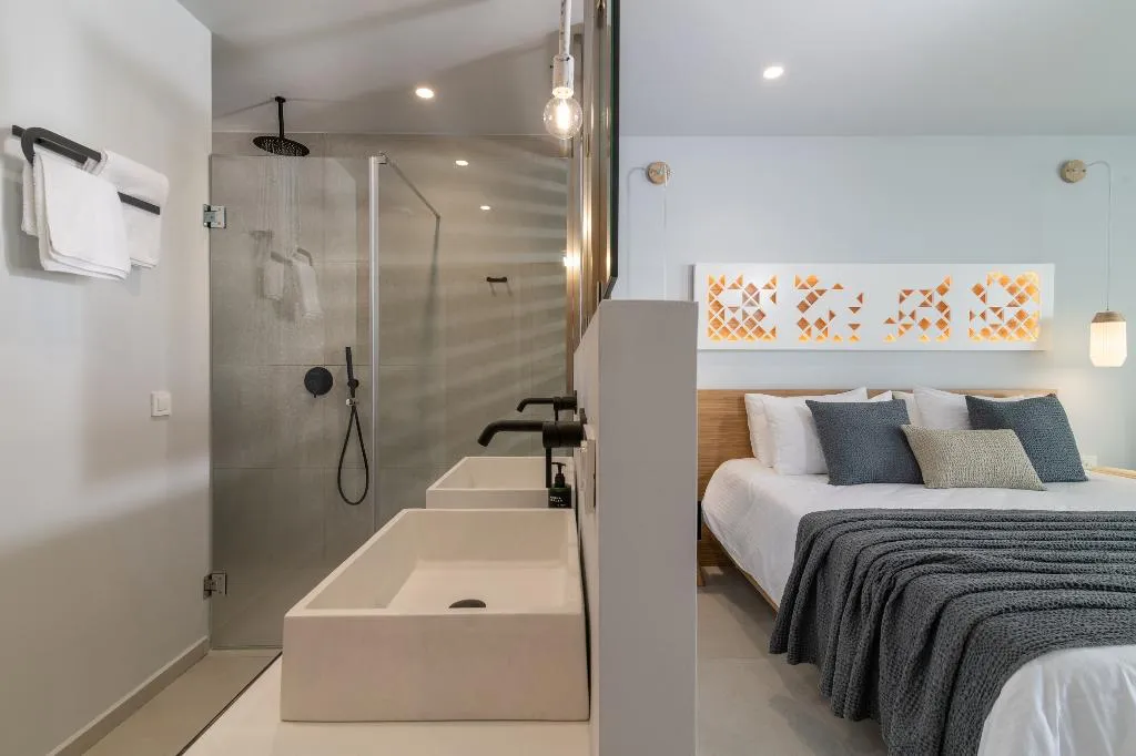 SUITE WITH PRIVATE POOL Room, St. John Suites, Zante