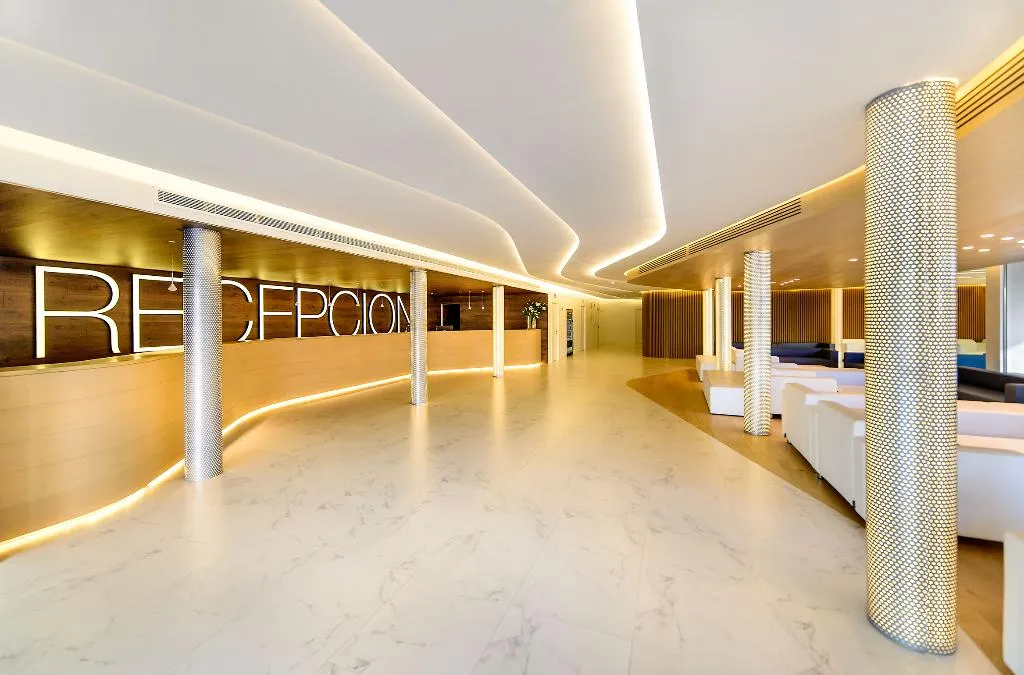 Lobby, Carlos I, Costa Blanca