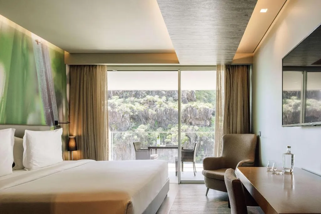 Room, Saccharum Resort, Madeira