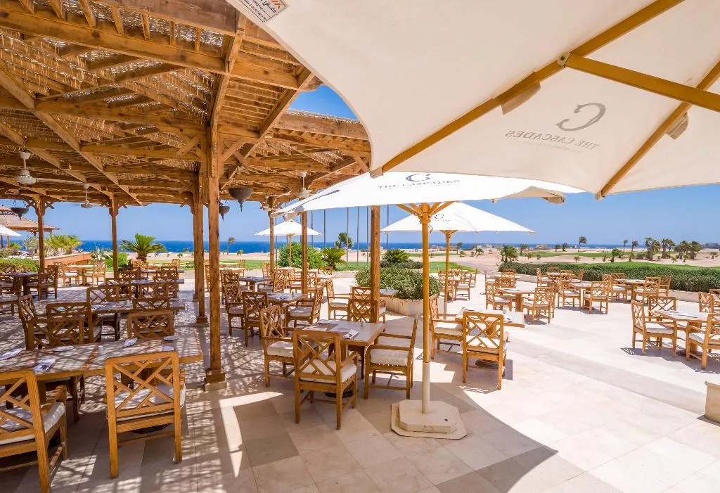 Restaurant, The Cascades Golf Resort Spa and Thalasso, Red Sea Riviera