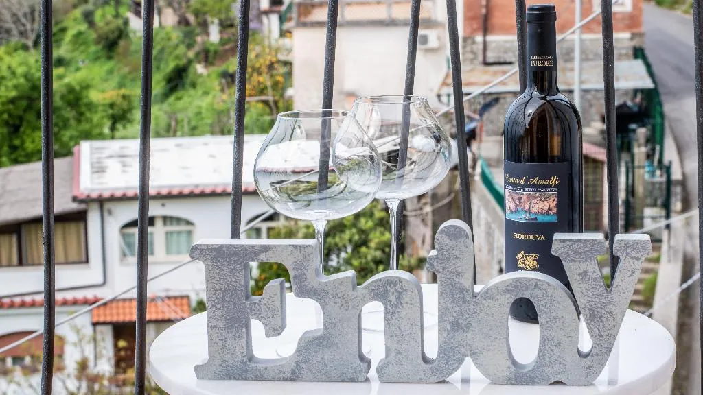 DOUBLE GARDEN VIEW Room, Albergo Diffuso Bacco Furore, Naples