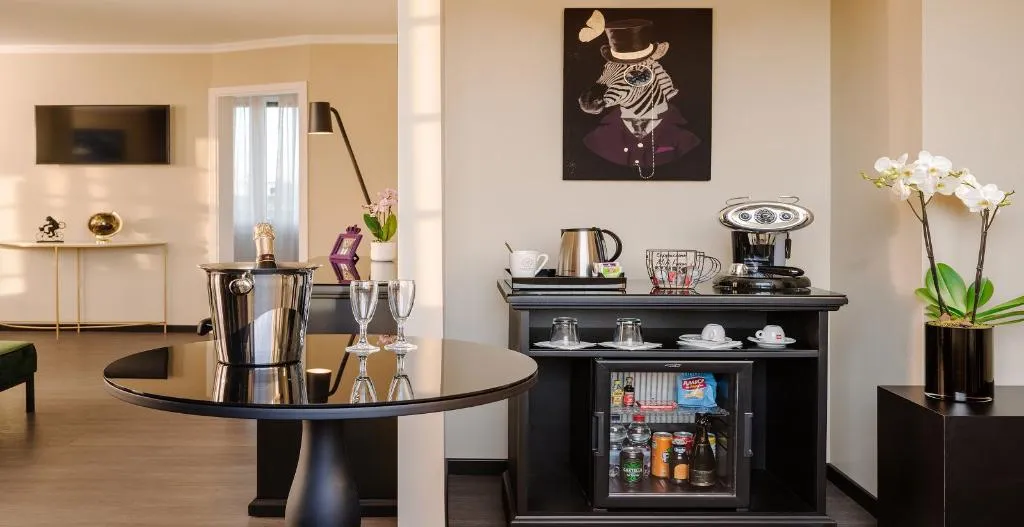 SUITE WITH BALCONY WITH VIEWS Room, Hotel Mentana, Milan