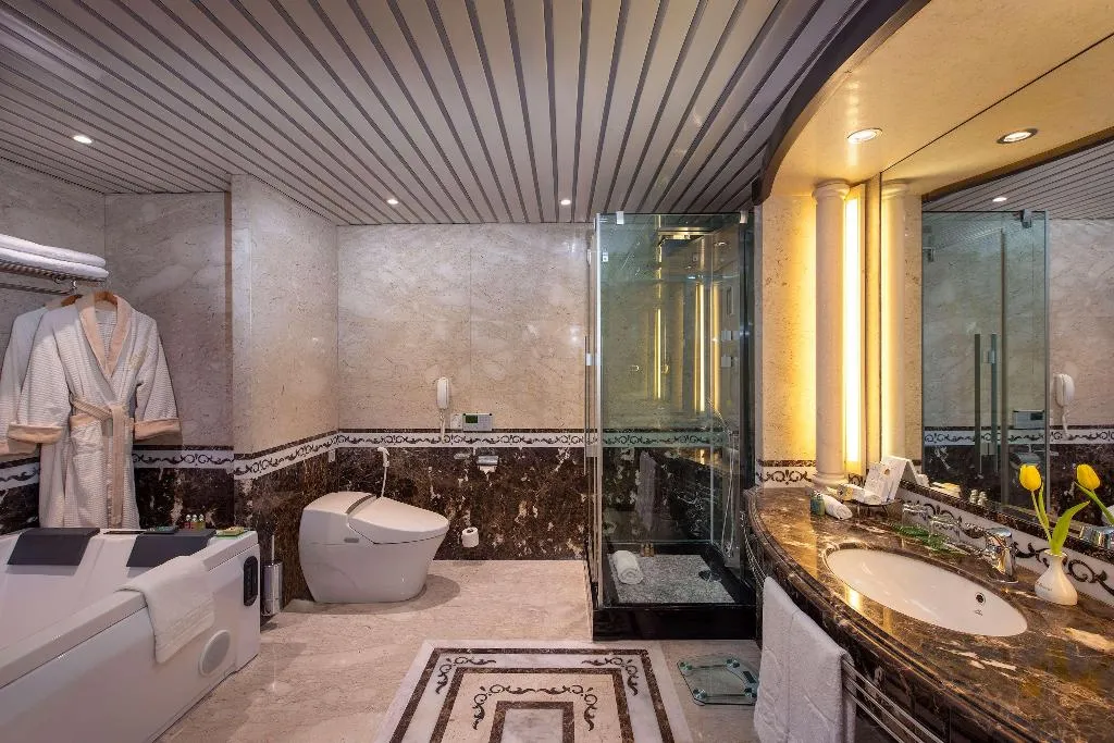 SUITE PRESTIGE Room, Sonesta St. George Hotel Luxor, Luxor