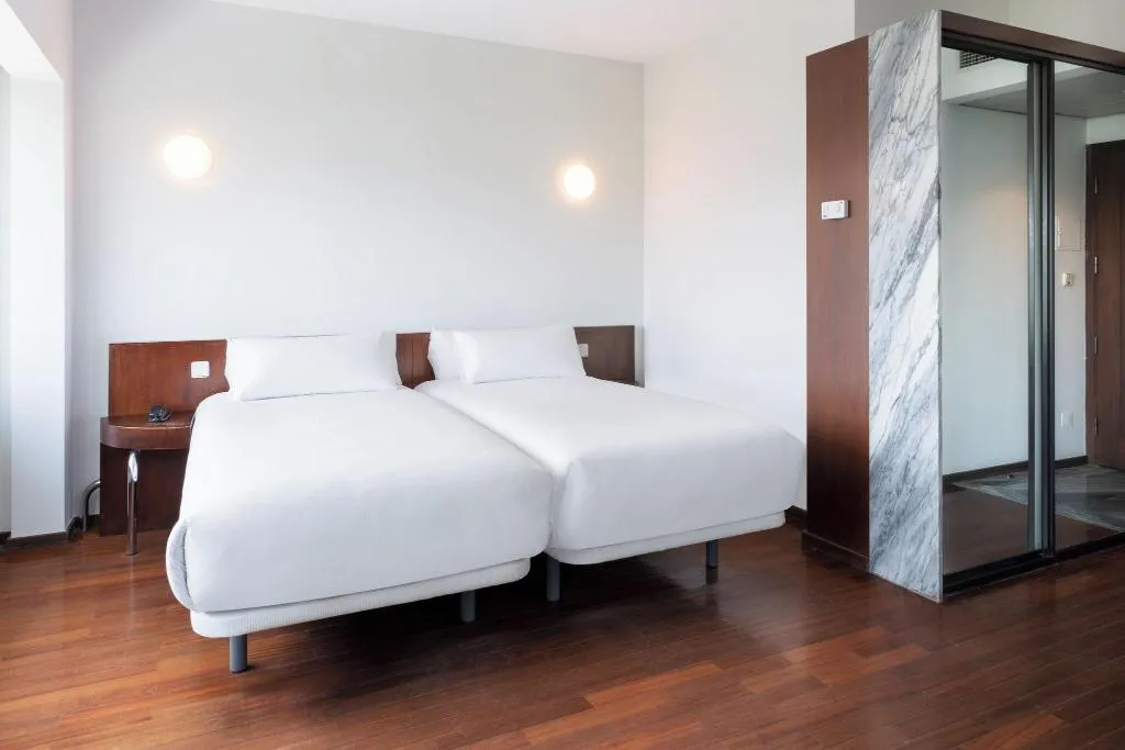 Room, B&B Hotel e Apartamentos Felgueiras, Porto