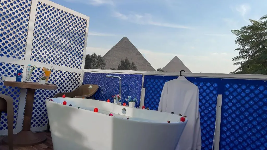 Room, Turquoise Pyramids Hotel, Cairo