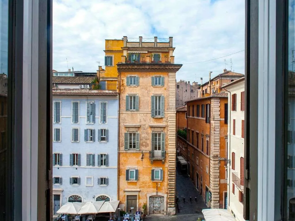 Room, Antico Albergo del Sole al Pantheon, Rome